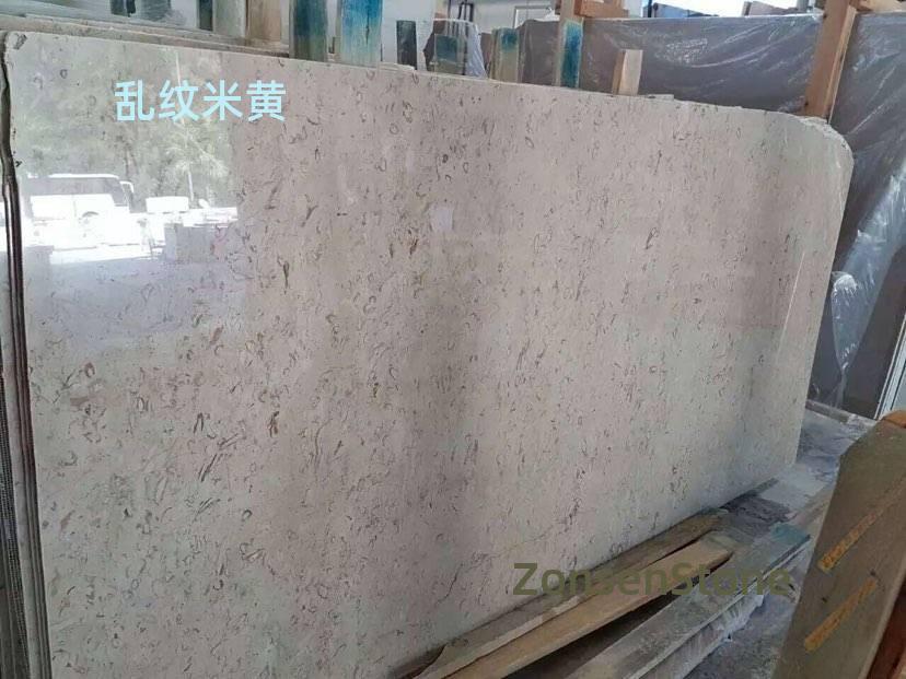 Randomly patterned beige