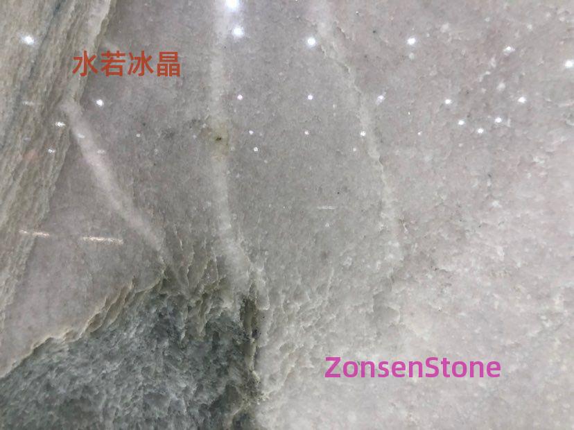 Water like ice crystals
