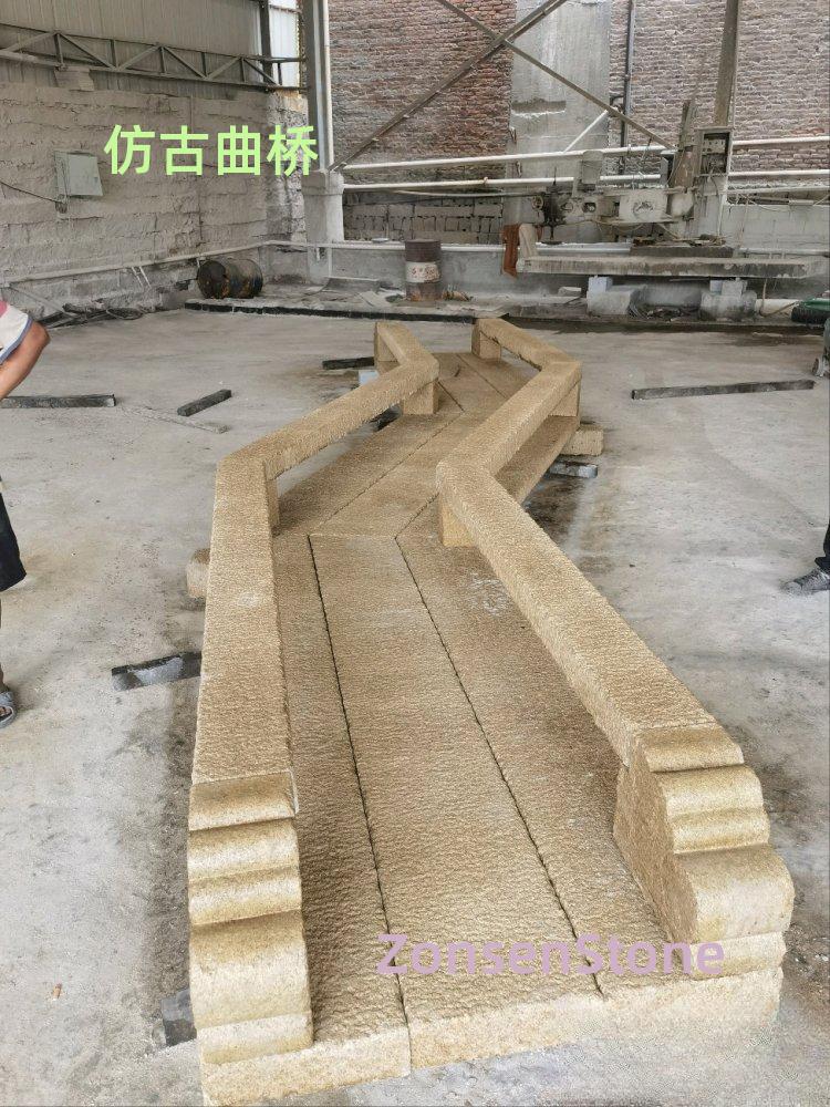 Antique-style curved bridge