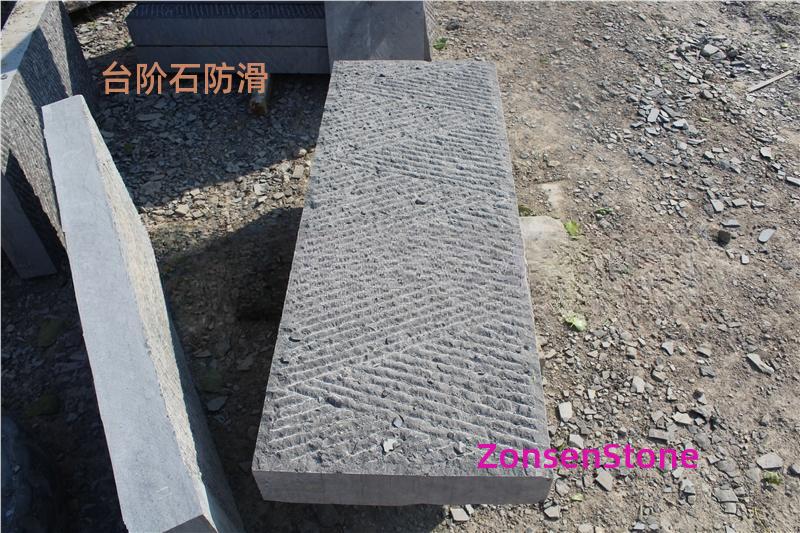 Anti-slip stone steps