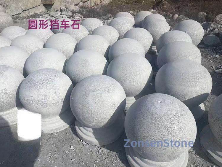 Round bollard