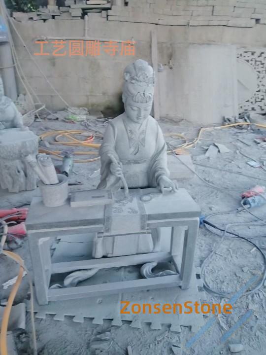 Craftsmanship round sculpture temple