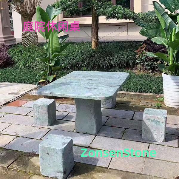 Courtyard leisure table