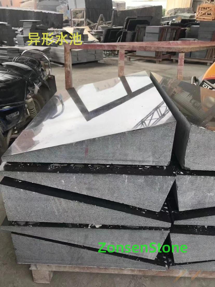 Irregularly shaped pool