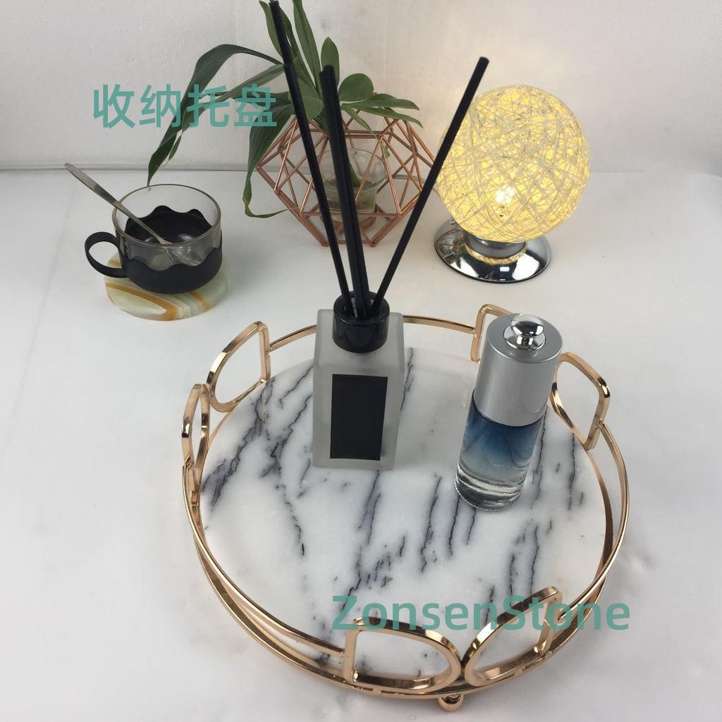 Storage tray