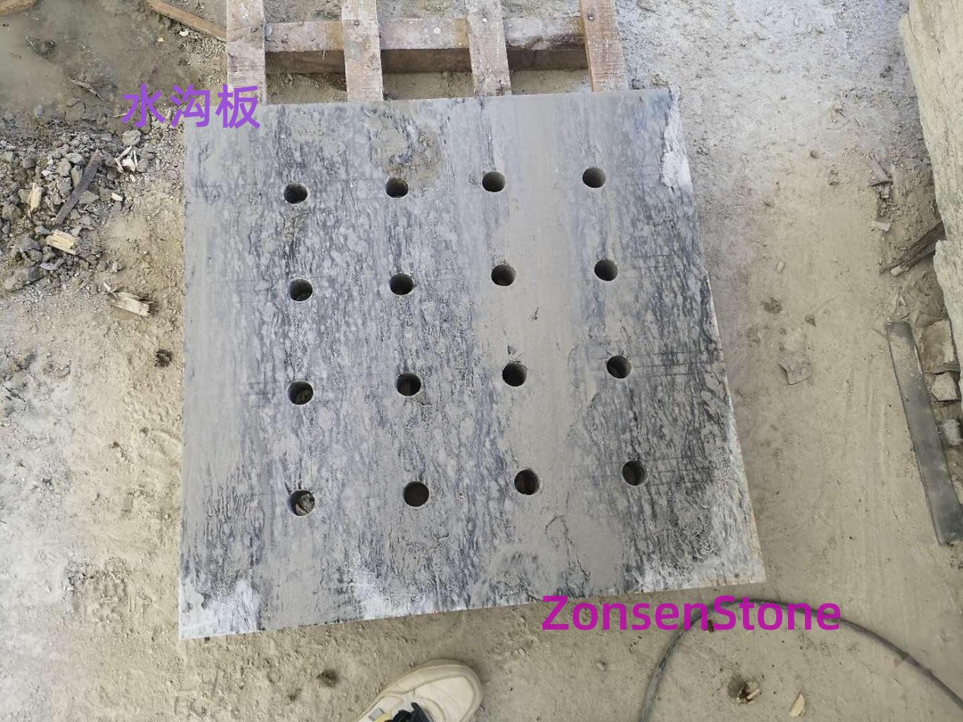 Drainage board