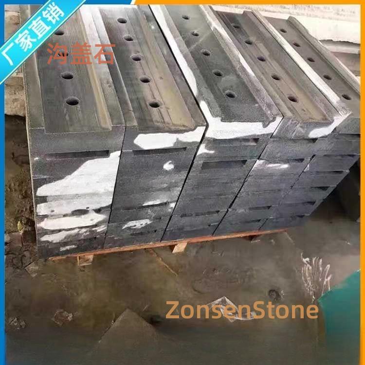 Ditch cover stone