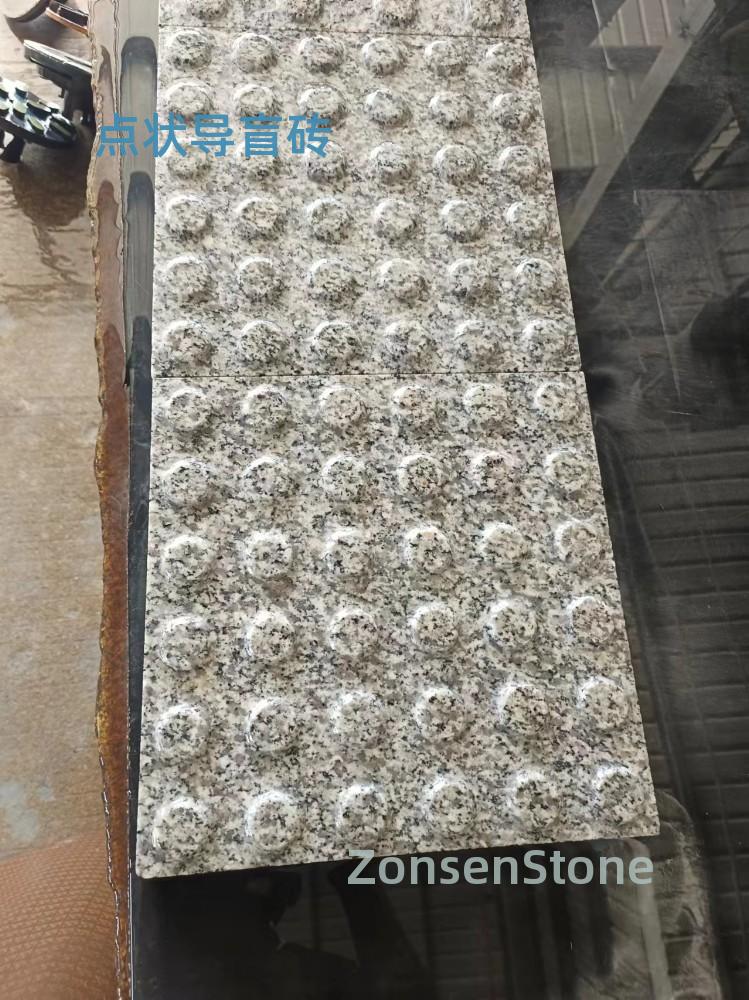 Dotted guide bricks