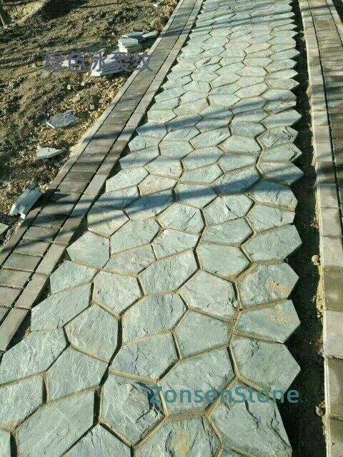 Green ice crack pattern