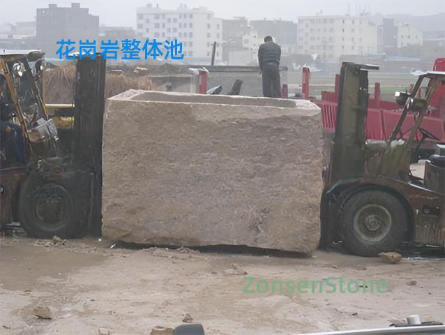 Granite monolithic pool