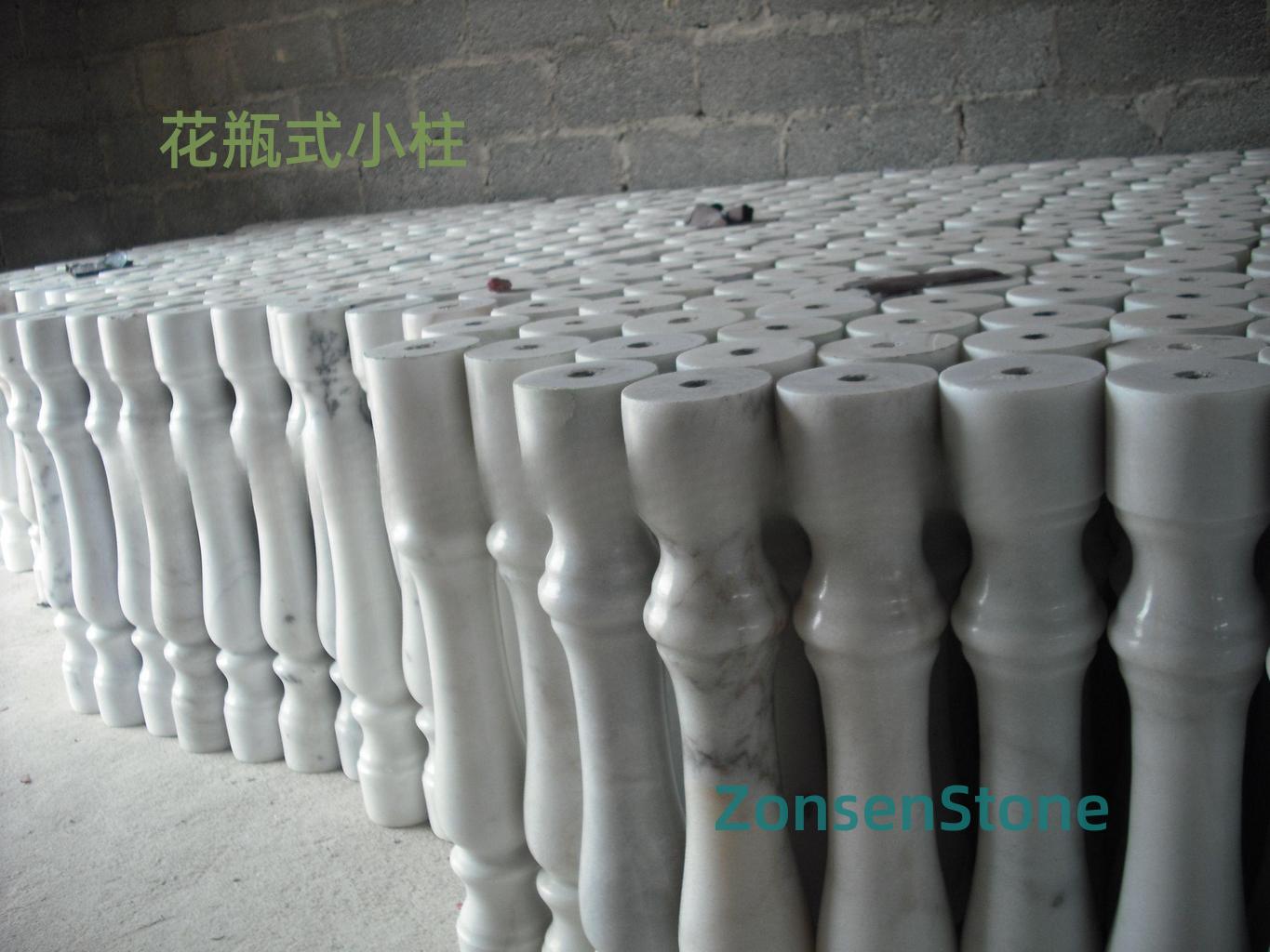 Vase-shaped column