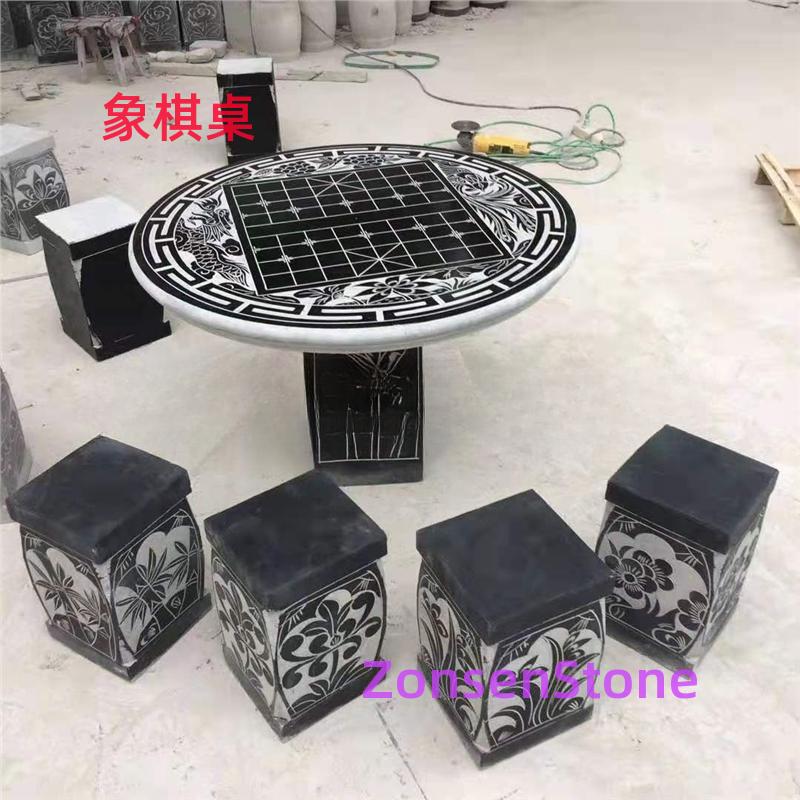 Chess table