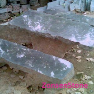 Natural table